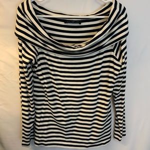NWOT Off-shoulder top